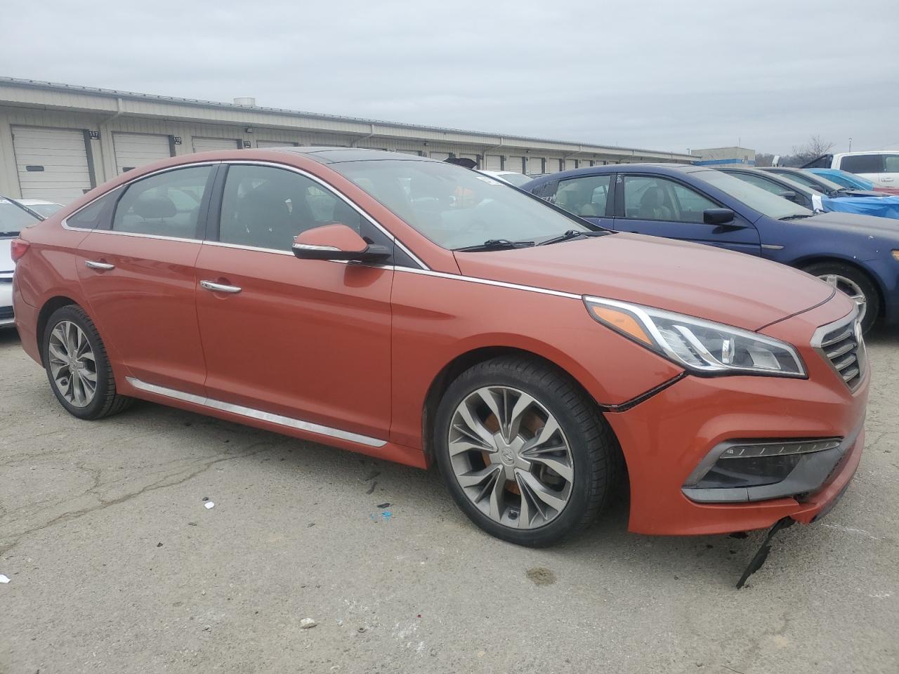 2015 Hyundai Sonata - Image 4