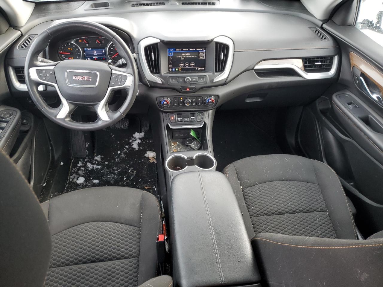 2020 GMC Terrain - Image 8