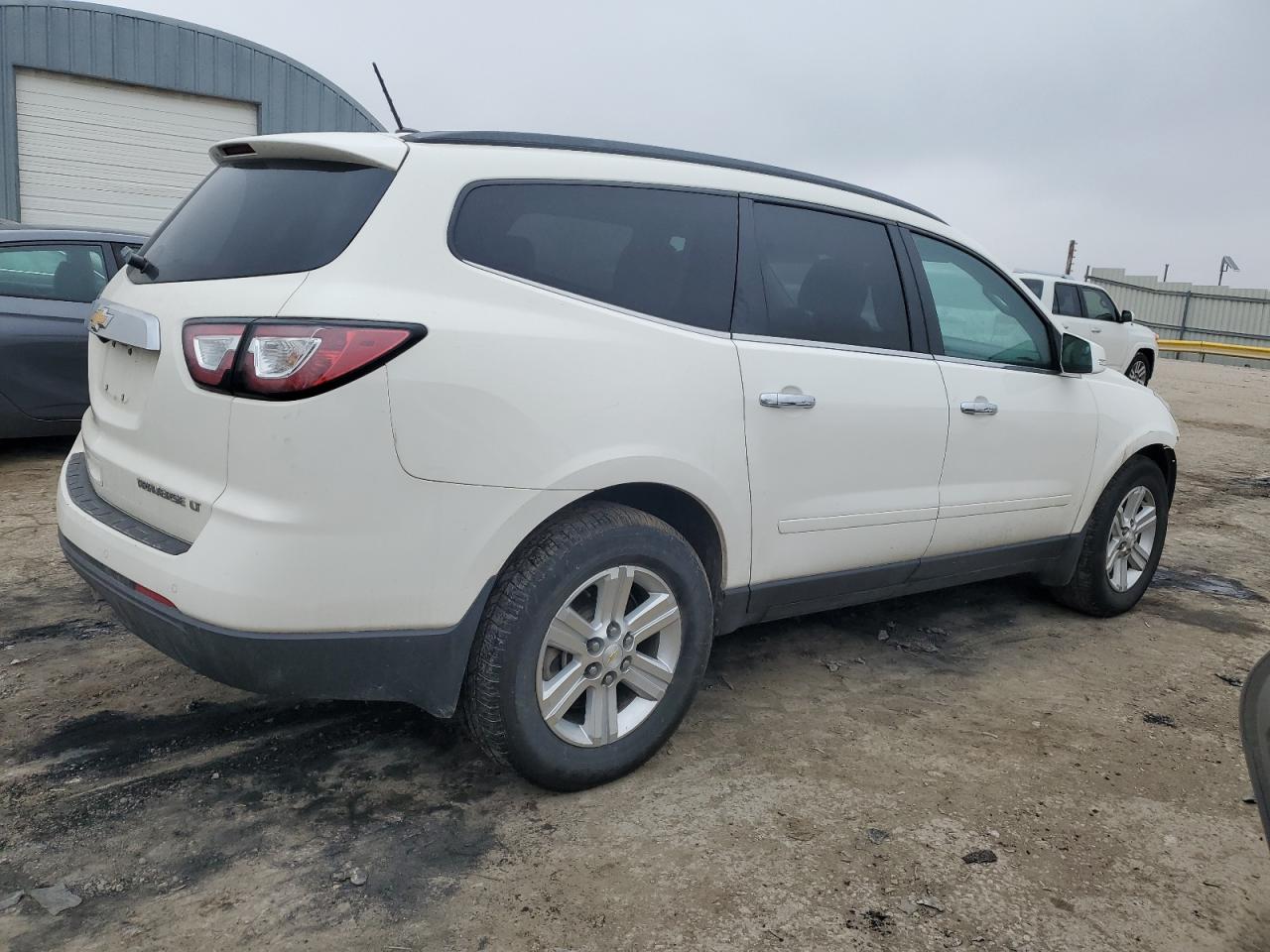 2014 Chevrolet Traverse - Image 3