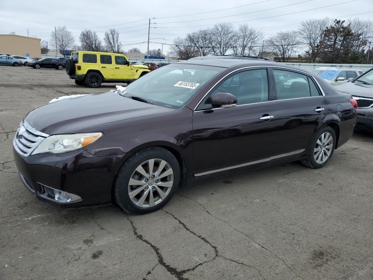 2011 Toyota Avalon - Image 1