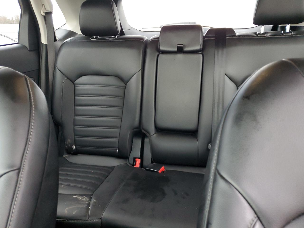 2022 Ford Edge - Image 10