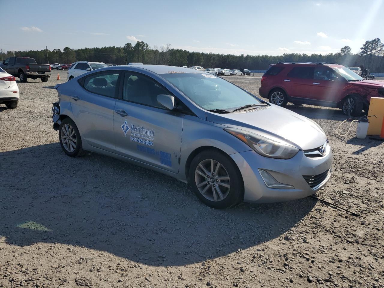 2016 Hyundai Elantra - Image 4