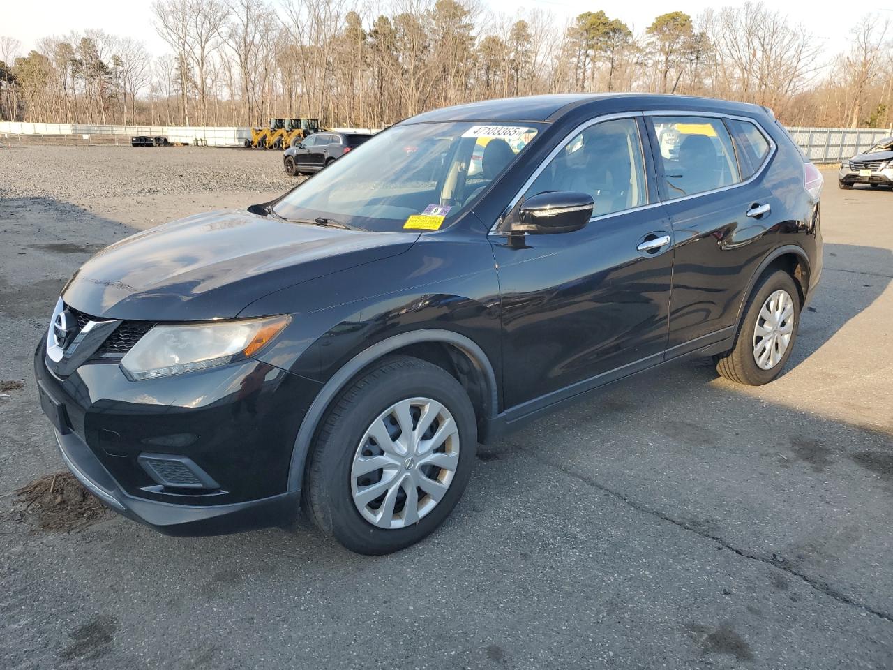 2015 Nissan Rogue - Image 1