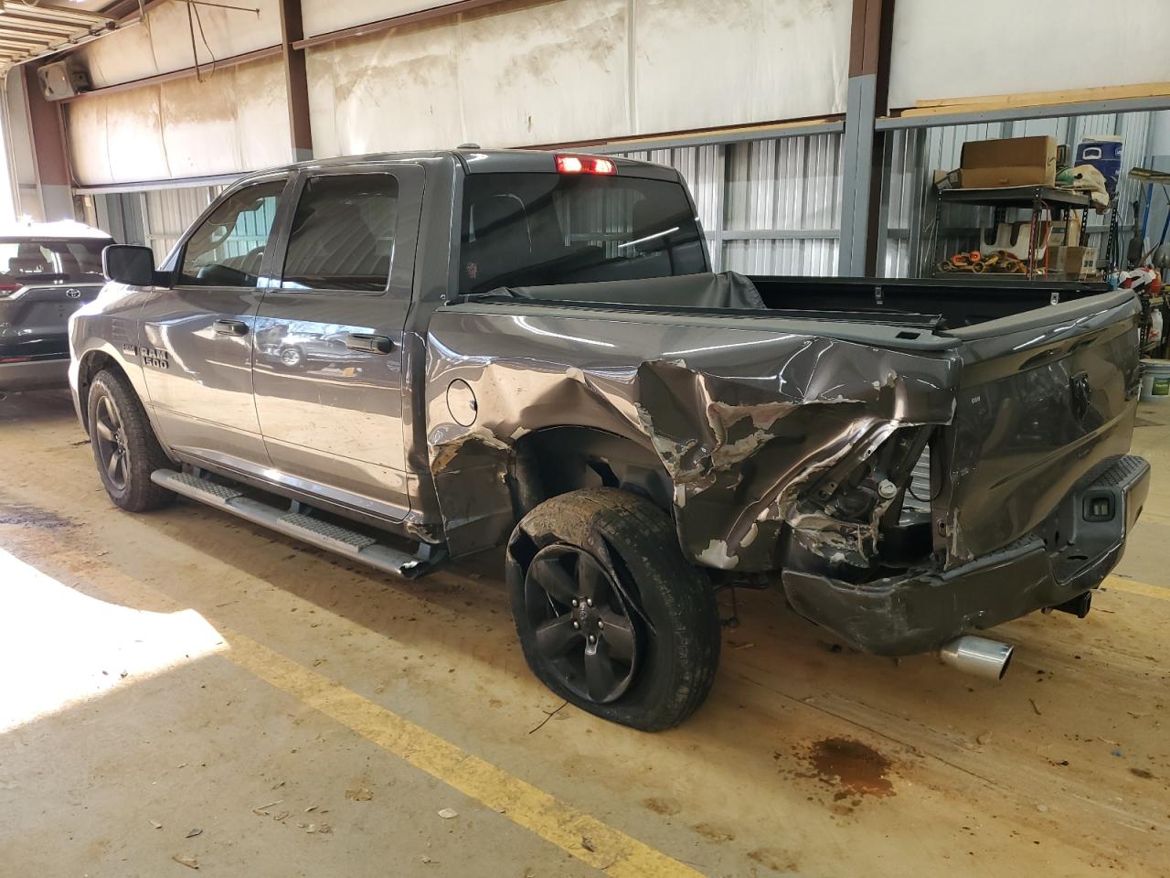 2018 RAM 1500 - Image 2