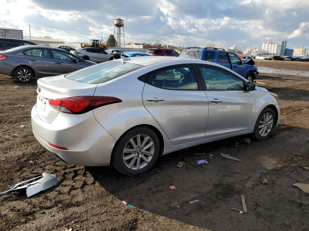 2014 Hyundai Elantra - Image 3