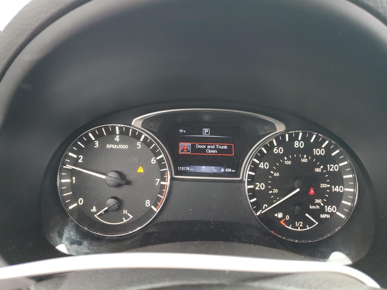 2016 Nissan Altima - Image 9