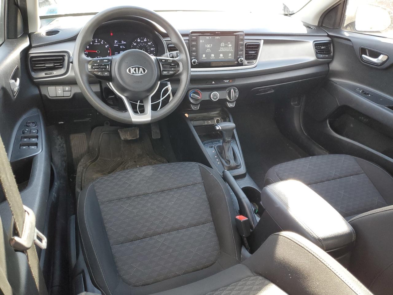 2019 Kia Rio - Image 8