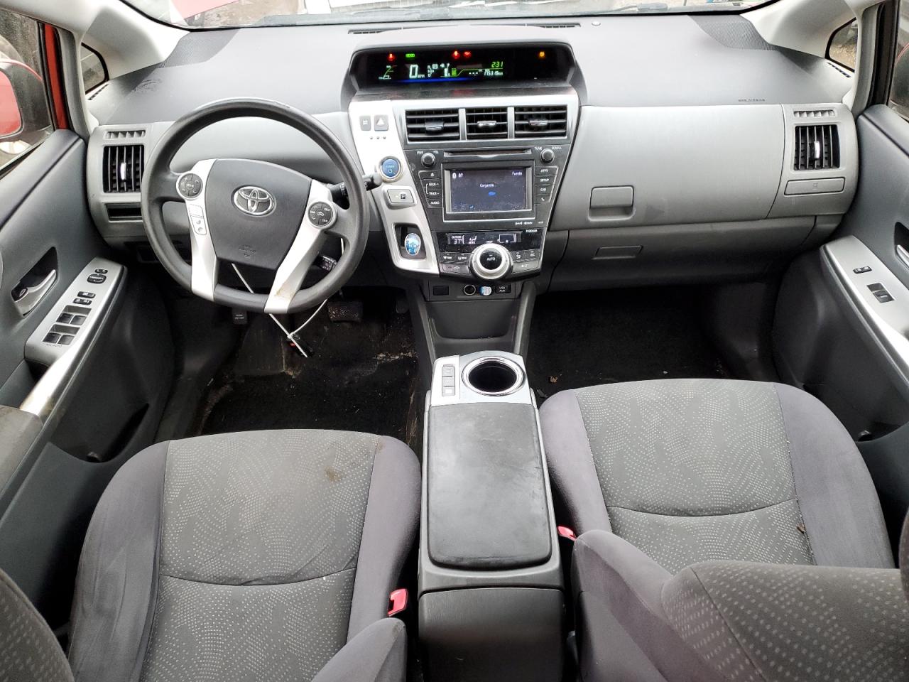 2013 Toyota Prius - Image 8