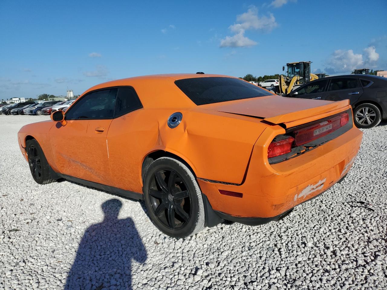 2014 Dodge Challenger - Image 2