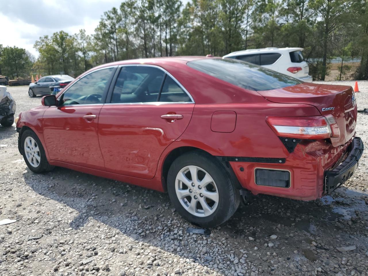 2011 Toyota Camry - Image 2