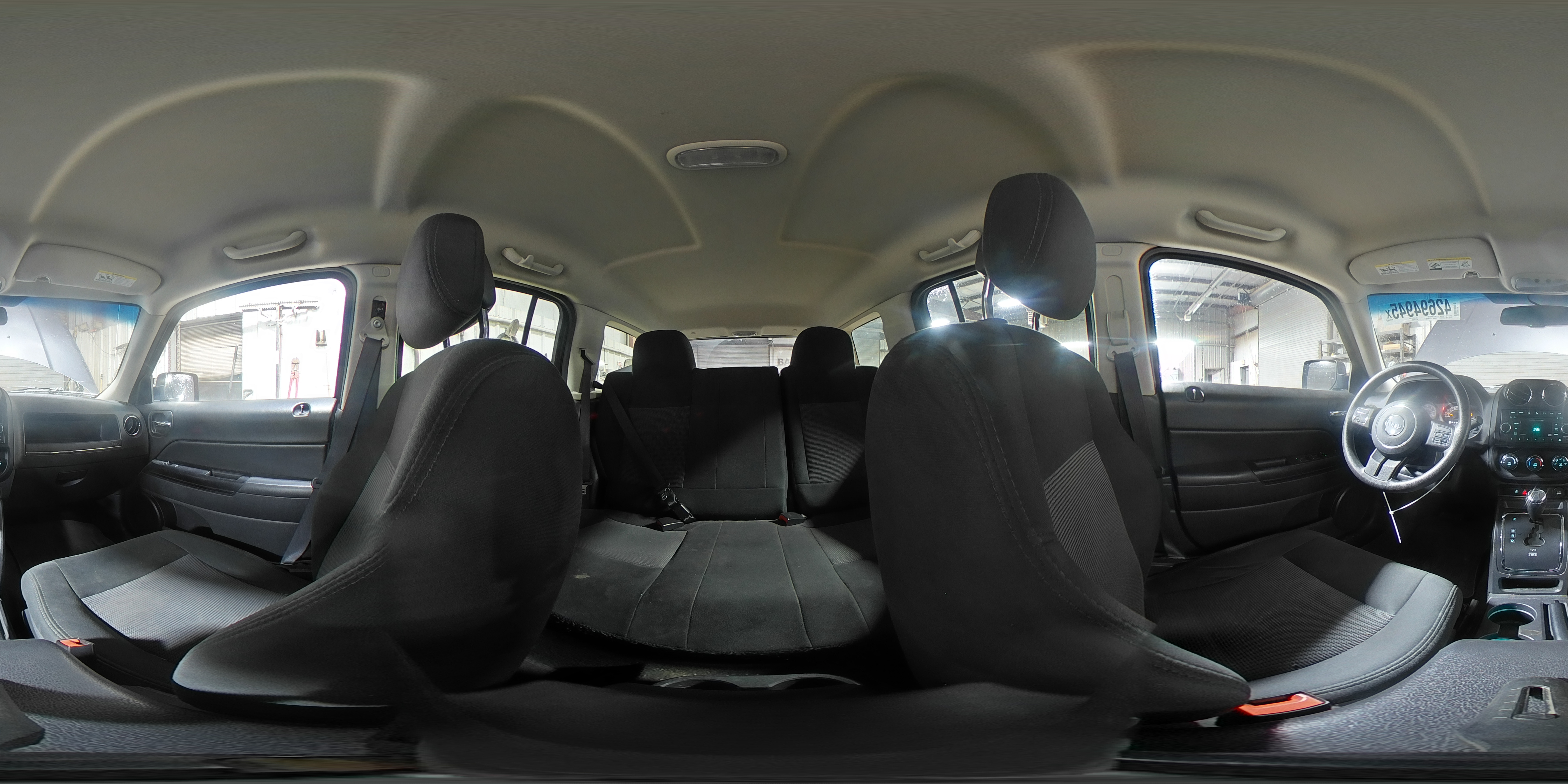 2016 Jeep Liberty (Patriot) - Image 14