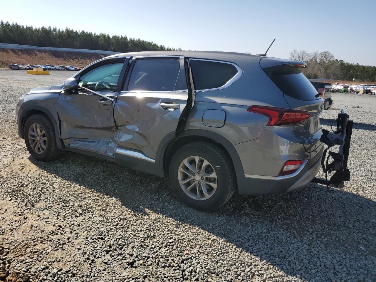 2019 Hyundai Santa Fe - Image 2