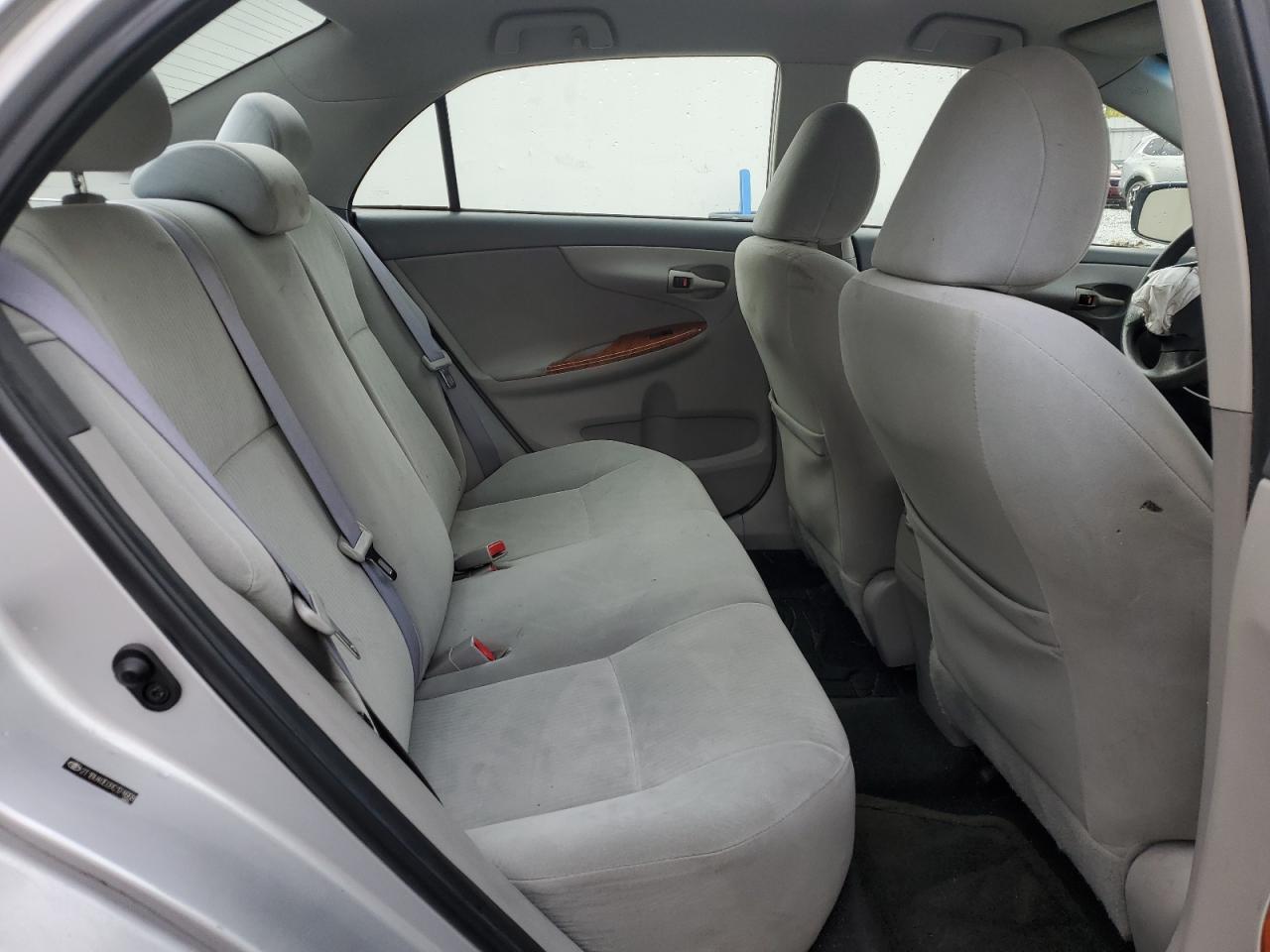 2009 Toyota Corolla - Image 10