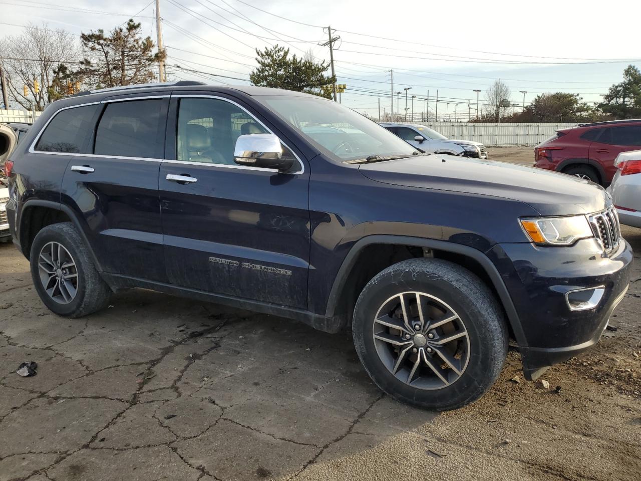 2018 Jeep Grand Cherokee - Image 4