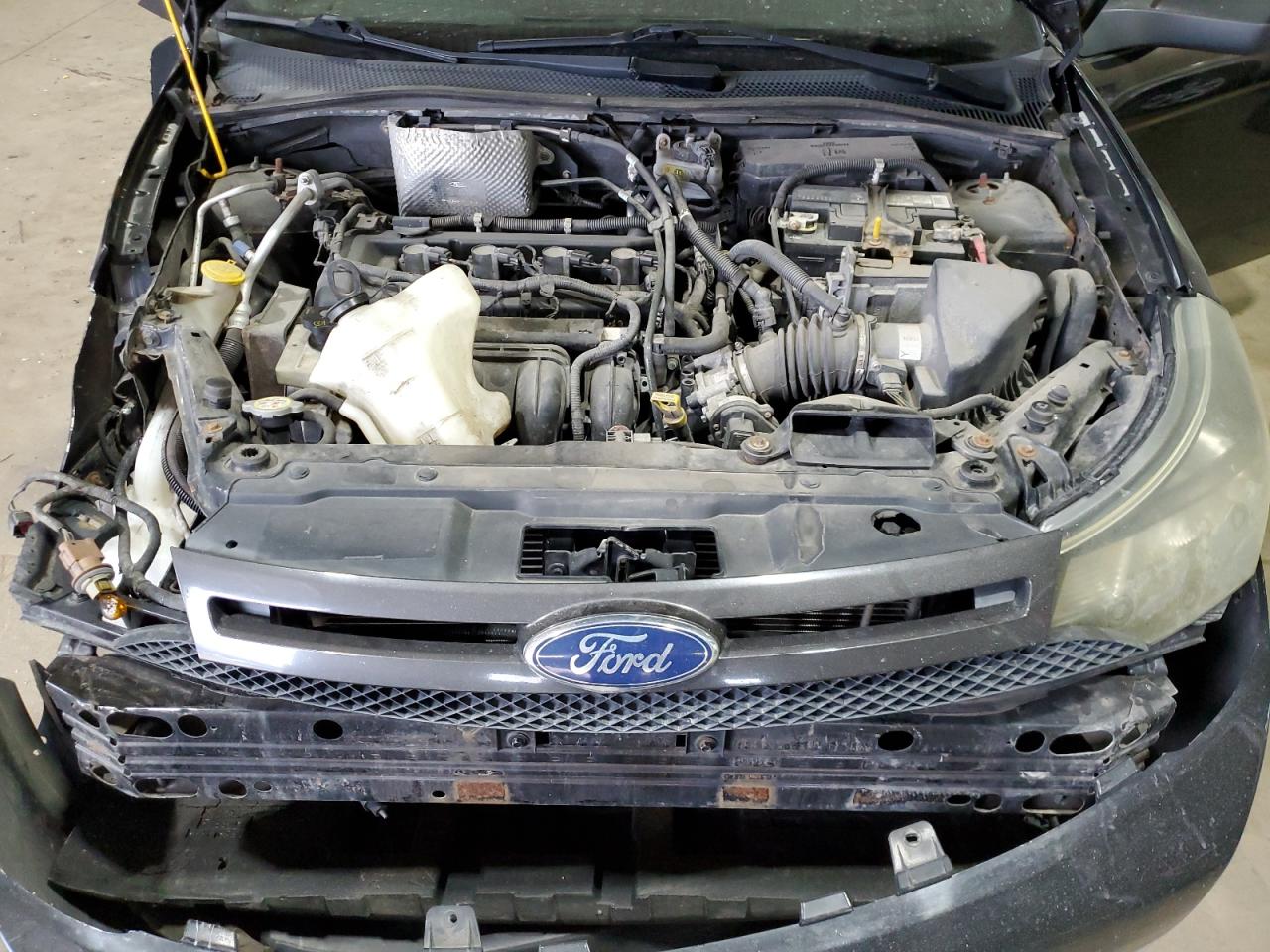 2010 Ford Focus - Image 11