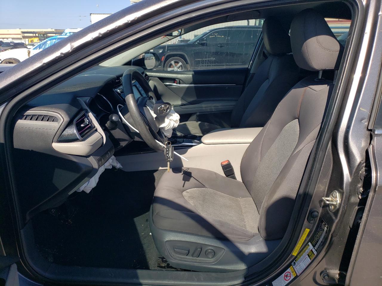 2019 Toyota Camry - Image 7