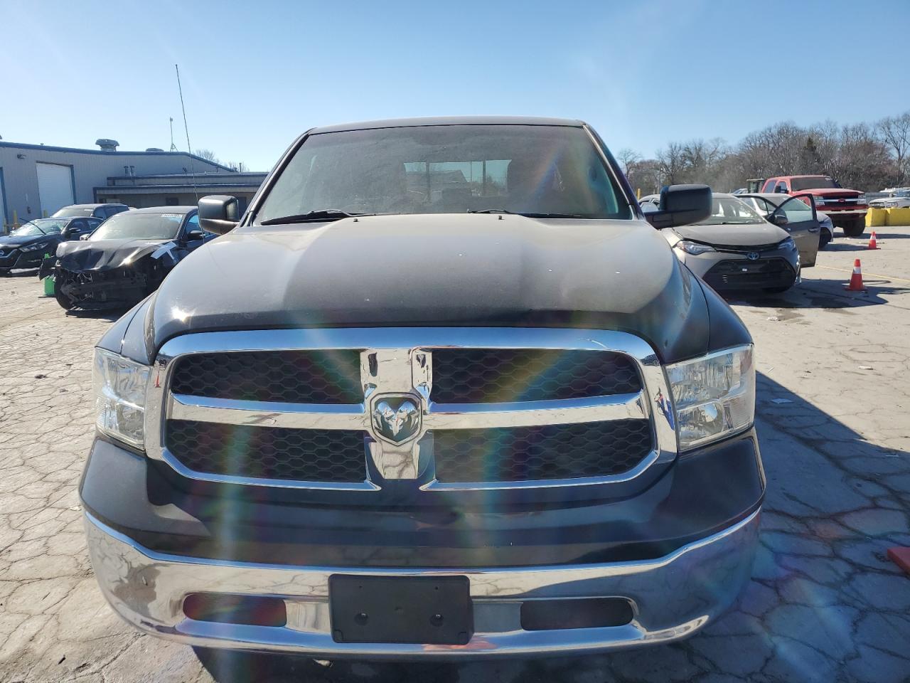 2014 RAM 1500 - Image 5