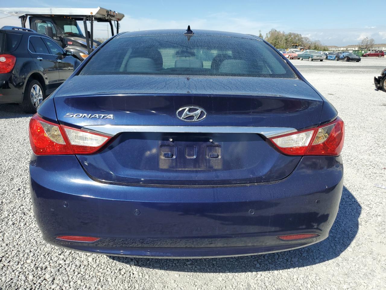 2012 Hyundai Sonata - Image 6