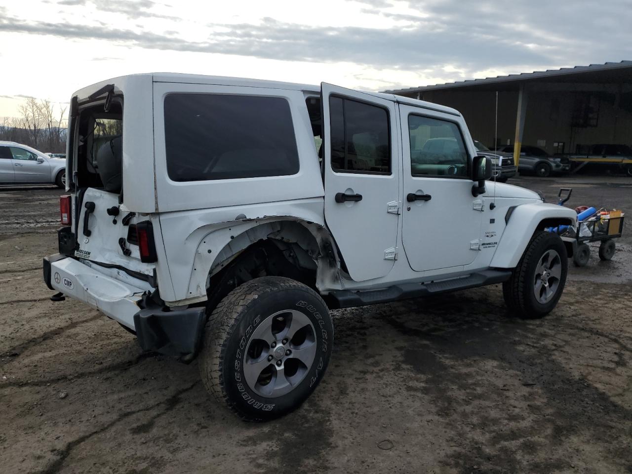 2016 Jeep Wrangler - Image 3