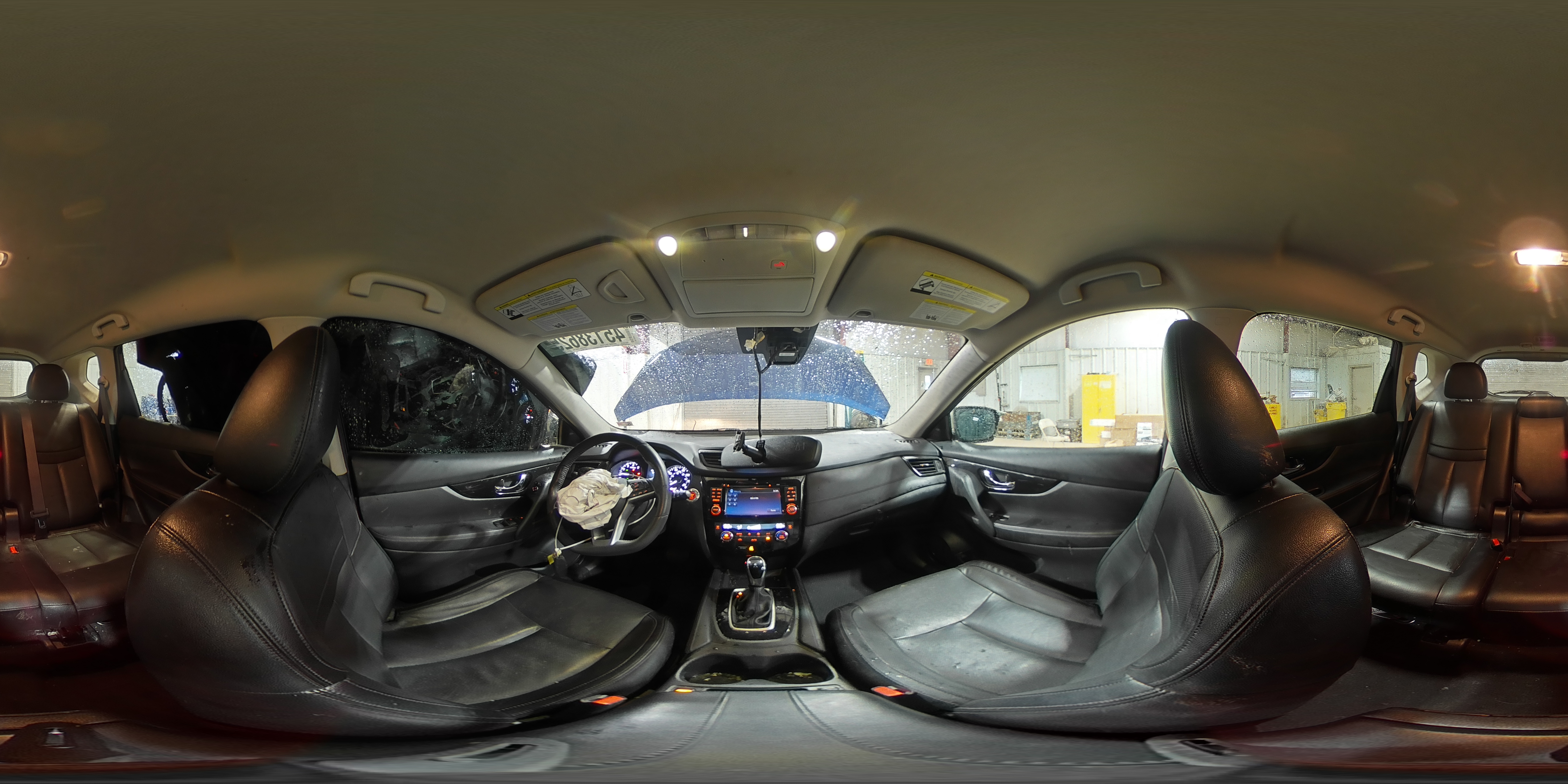 2017 Nissan Rogue - Image 13