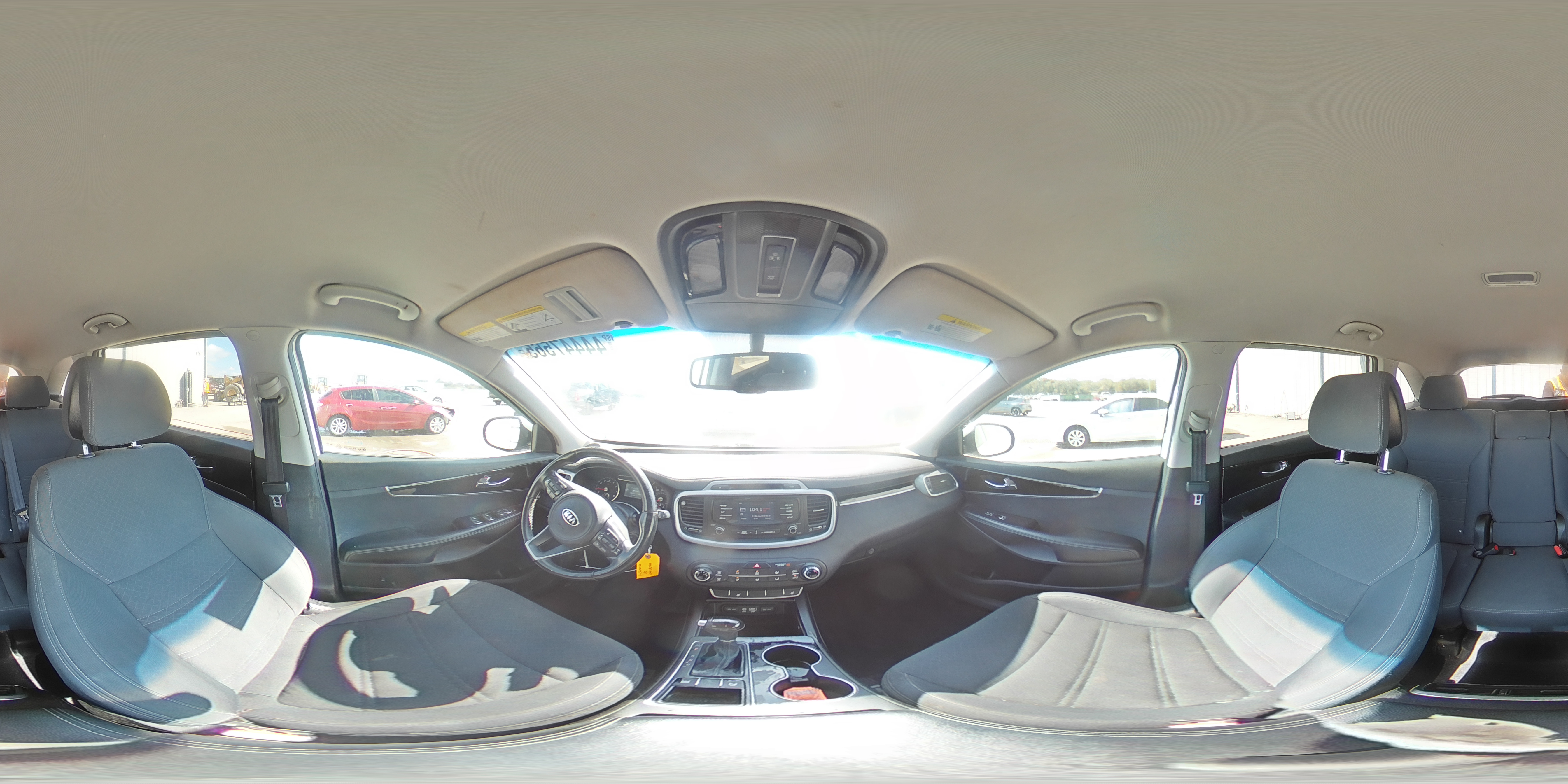 2016 Kia Sorento - Image 14