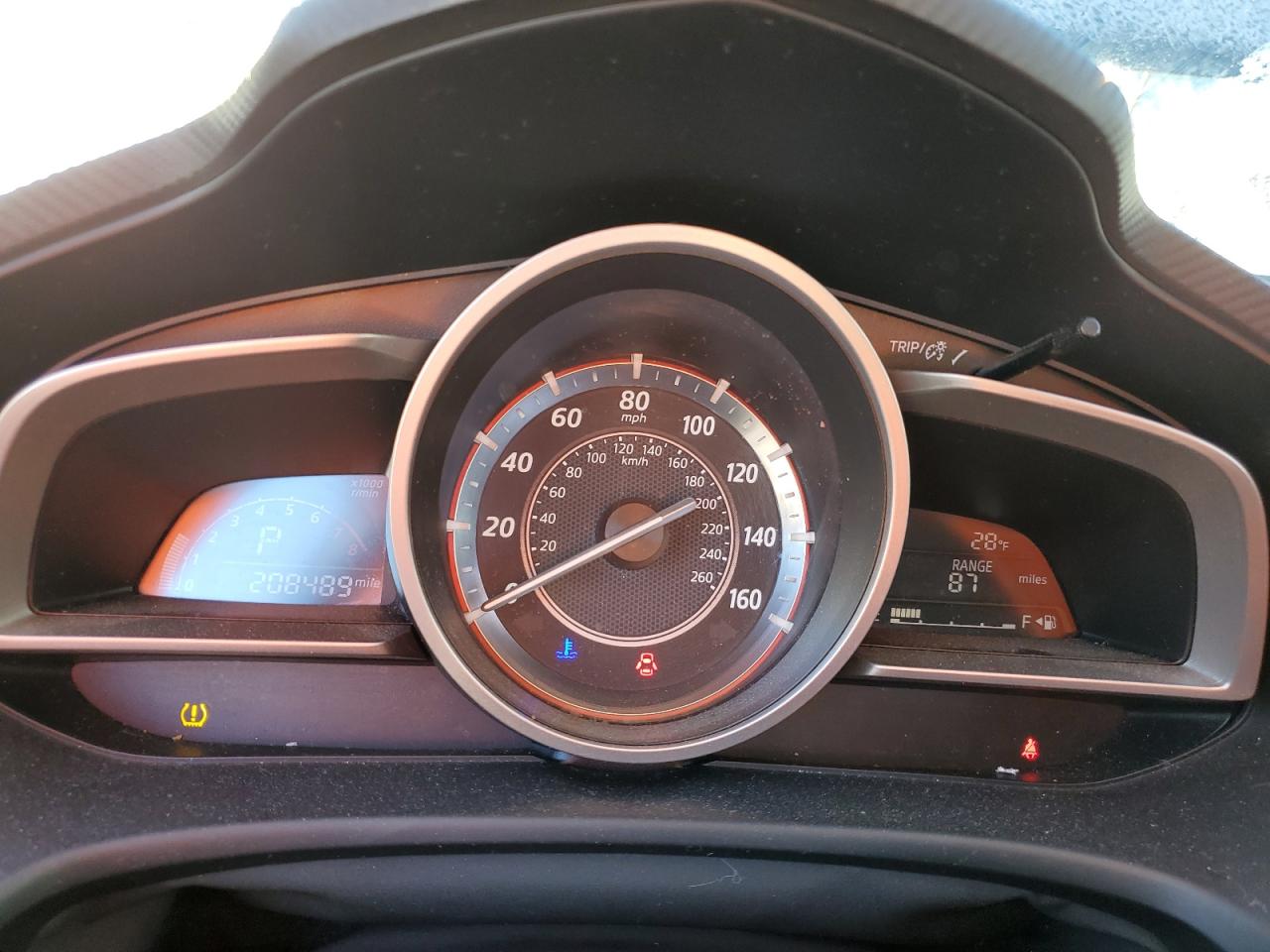 2015 Mazda 3 - Image 9