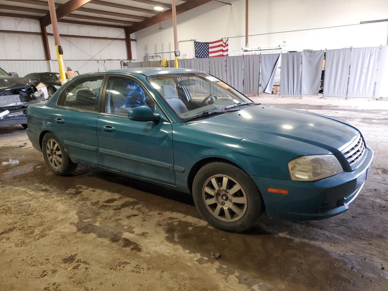 2002 Kia Optima - Image 4