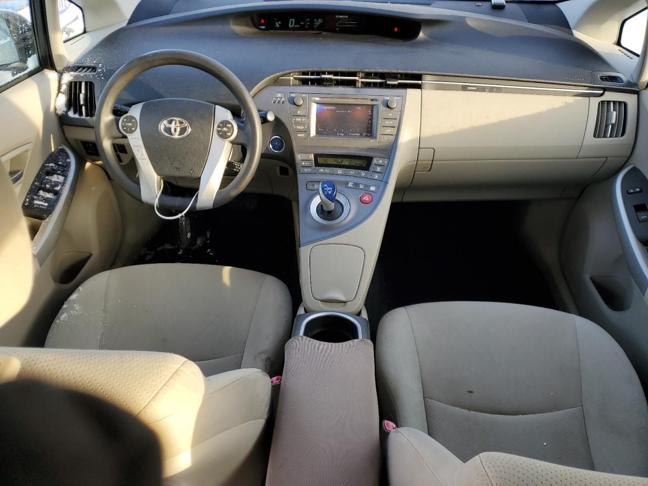 2012 Toyota Prius - Image 8