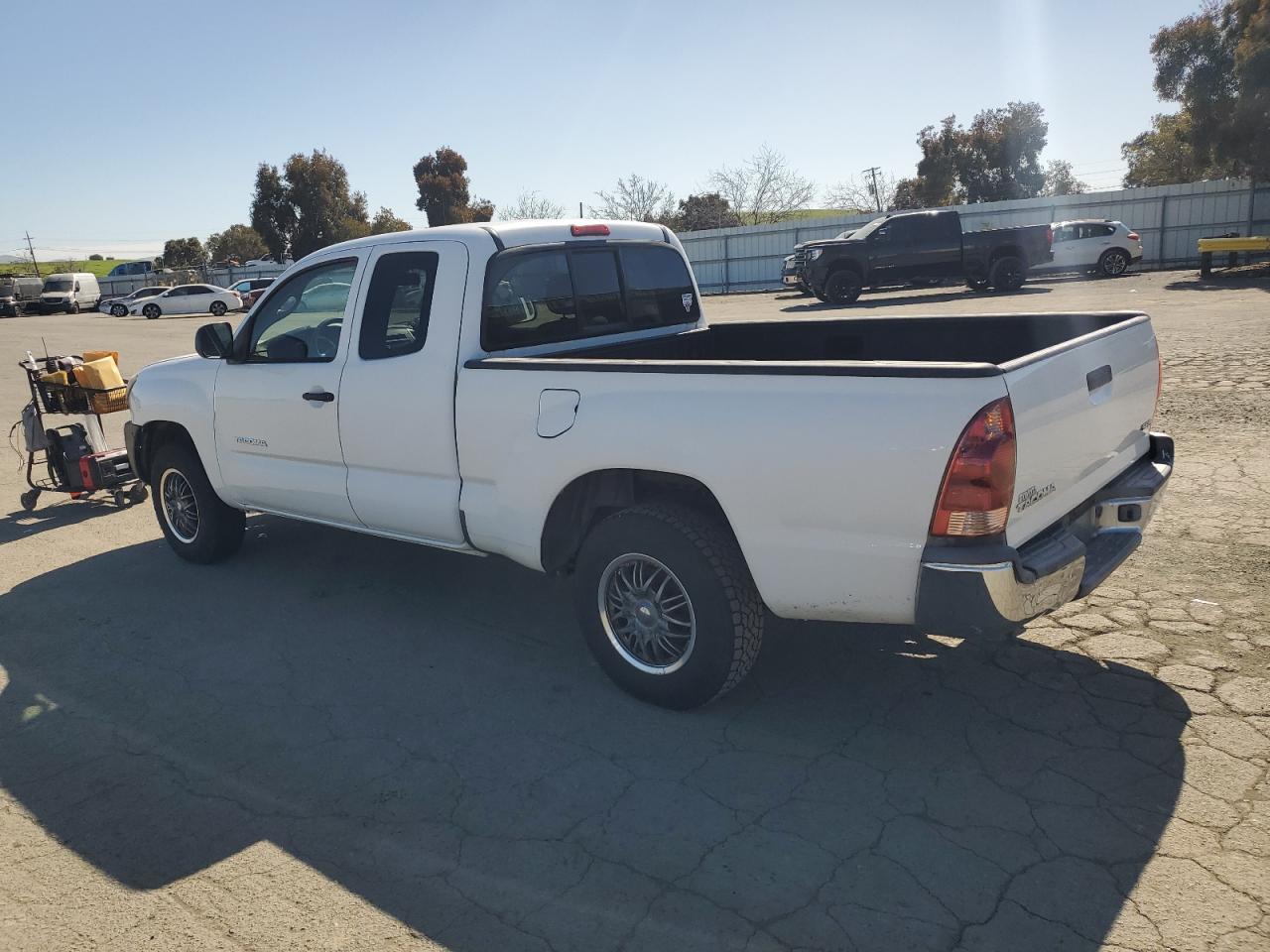 2007 Toyota Tacoma - Image 2