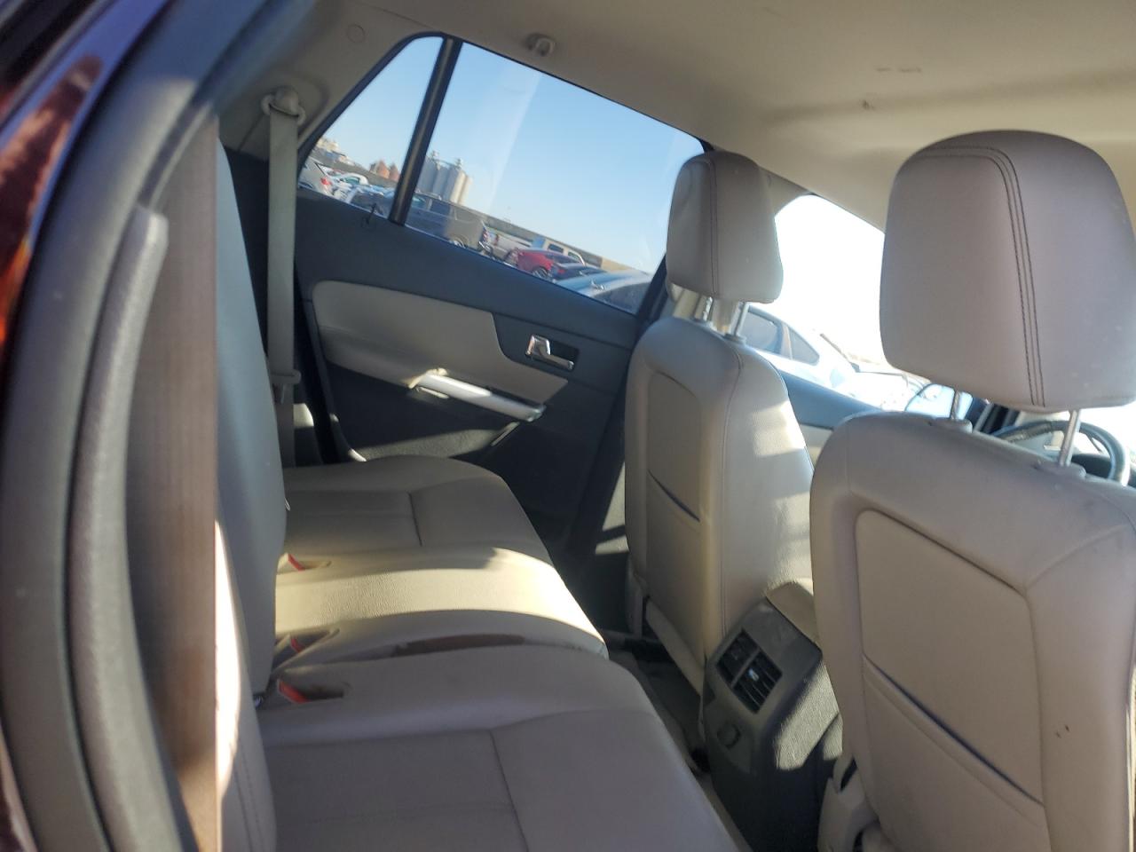 2011 Ford Edge - Image 10