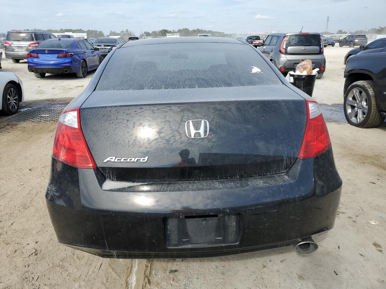 2010 Honda Accord - Image 6