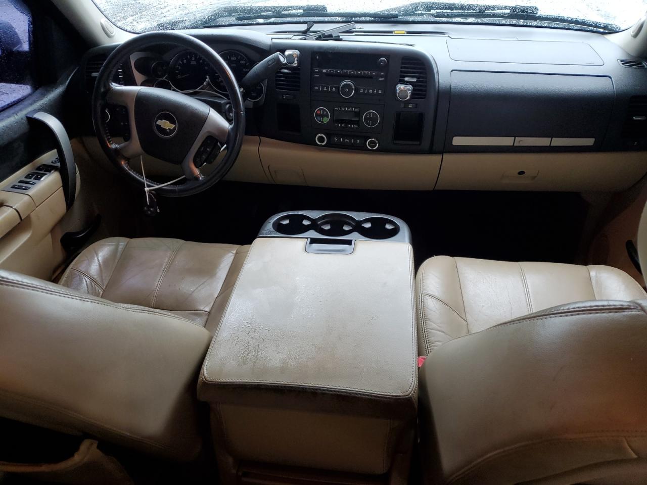 2011 Chevrolet Silverado - Image 8