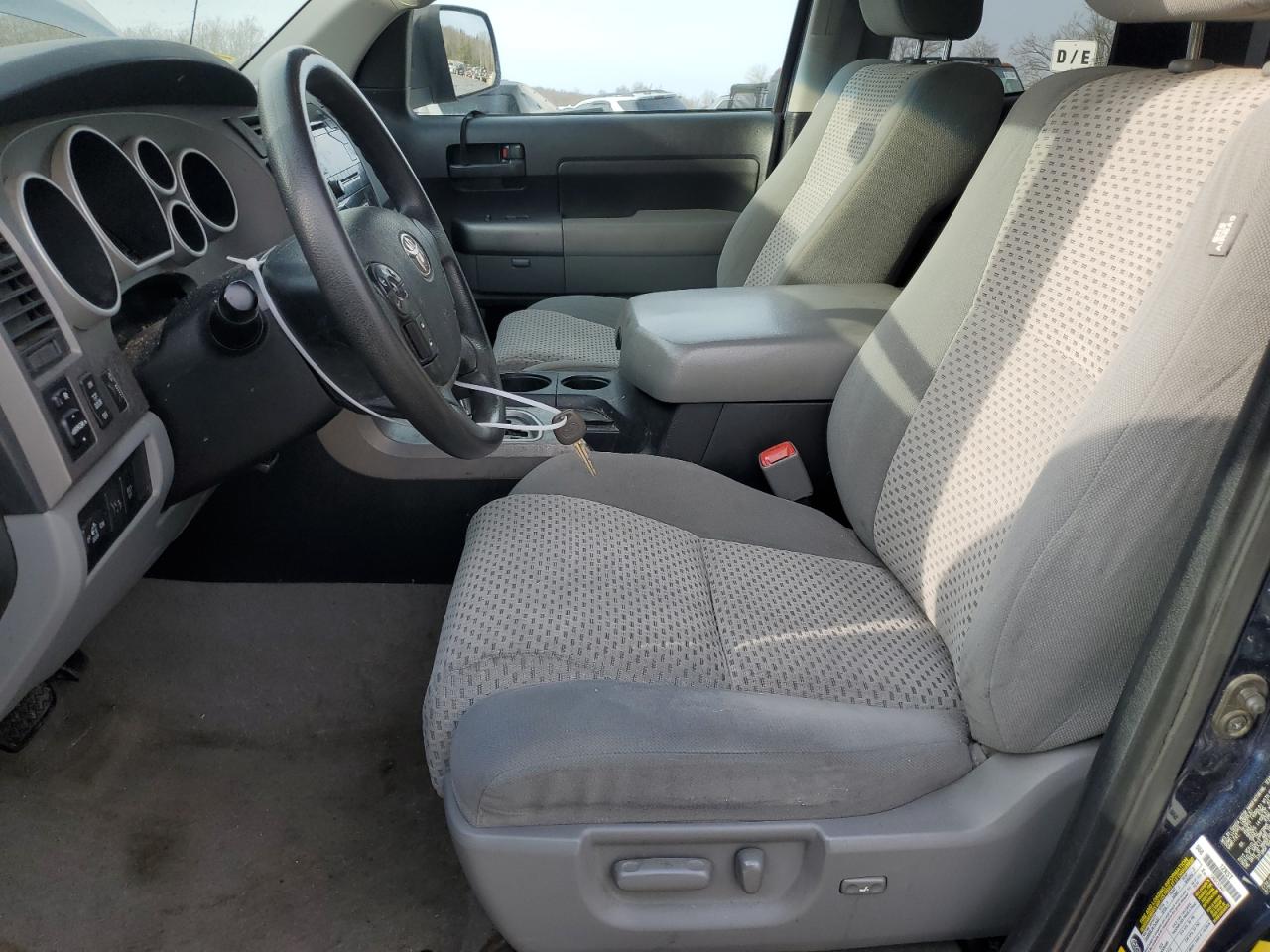 2010 Toyota Tundra - Image 7