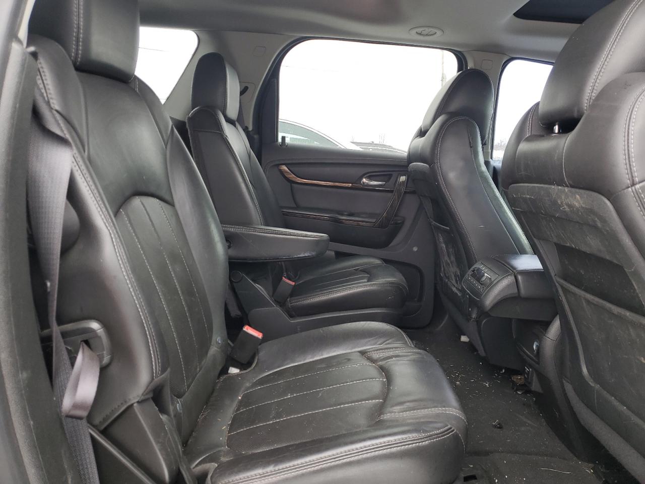 2014 GMC Acadia - Image 11
