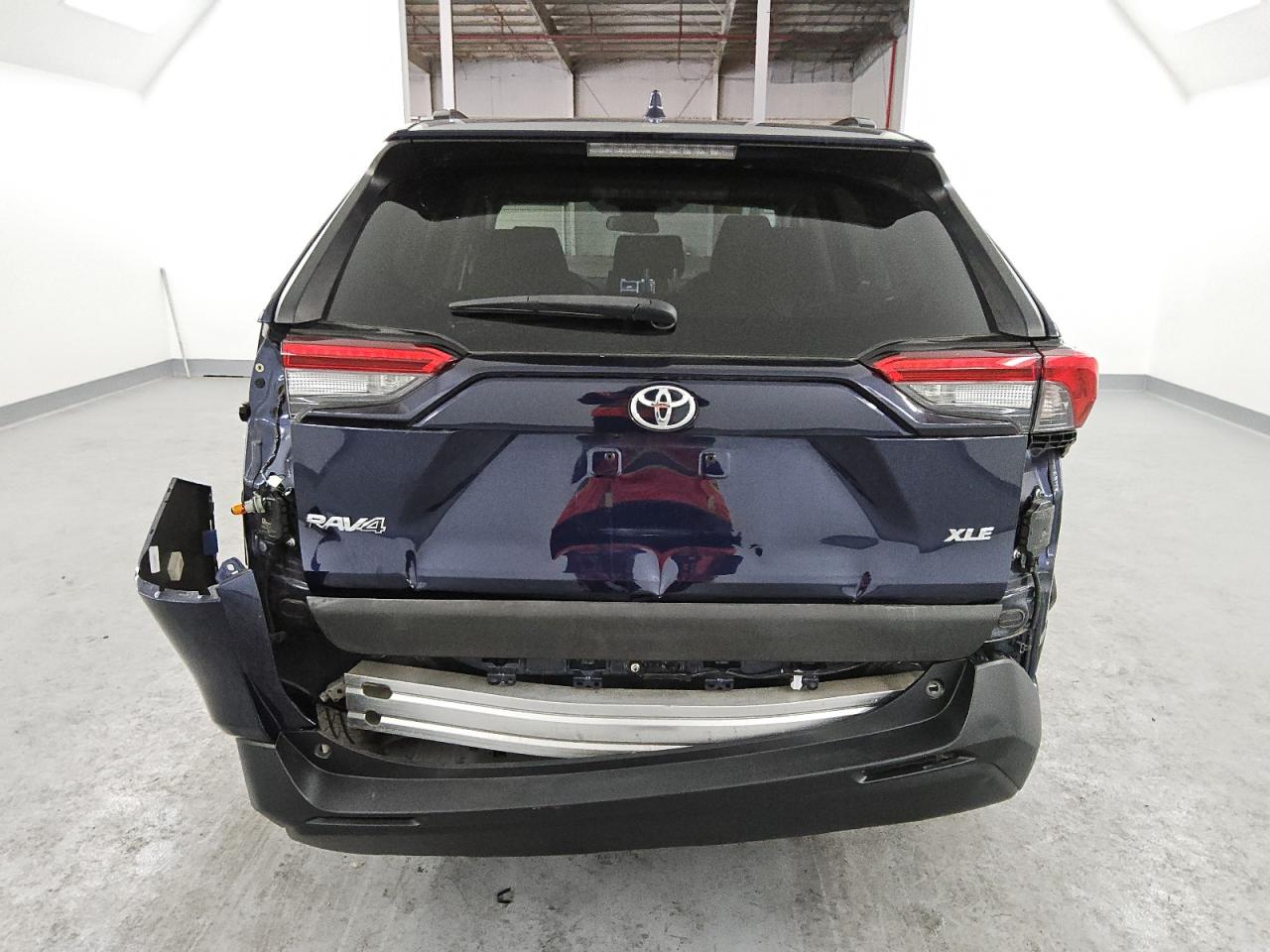 2T3W1RFV7LW070674 TOYOTA RAV4 2020
