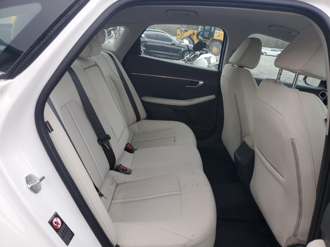 2021 Hyundai Sonata - Image 11
