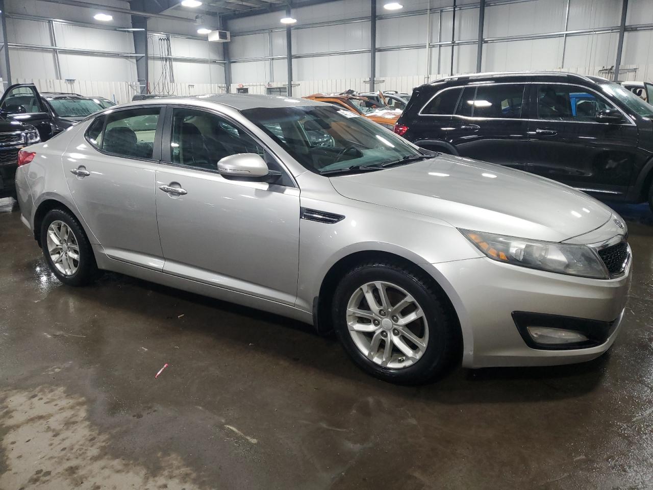 2012 Kia Optima - Image 4