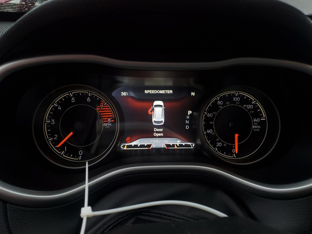 2016 Jeep Grand Cherokee - Image 9