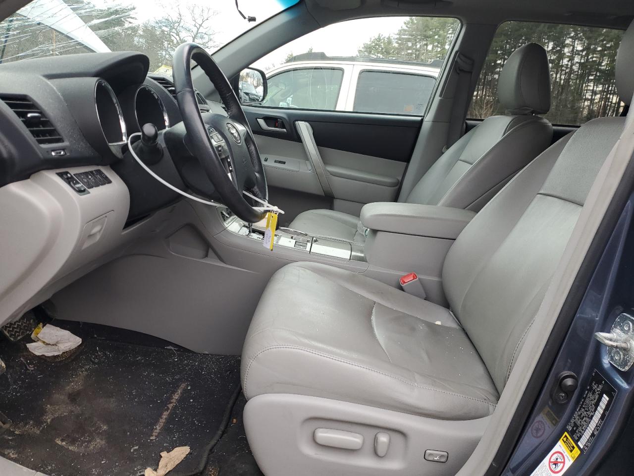 2013 Toyota Highlander - Image 7