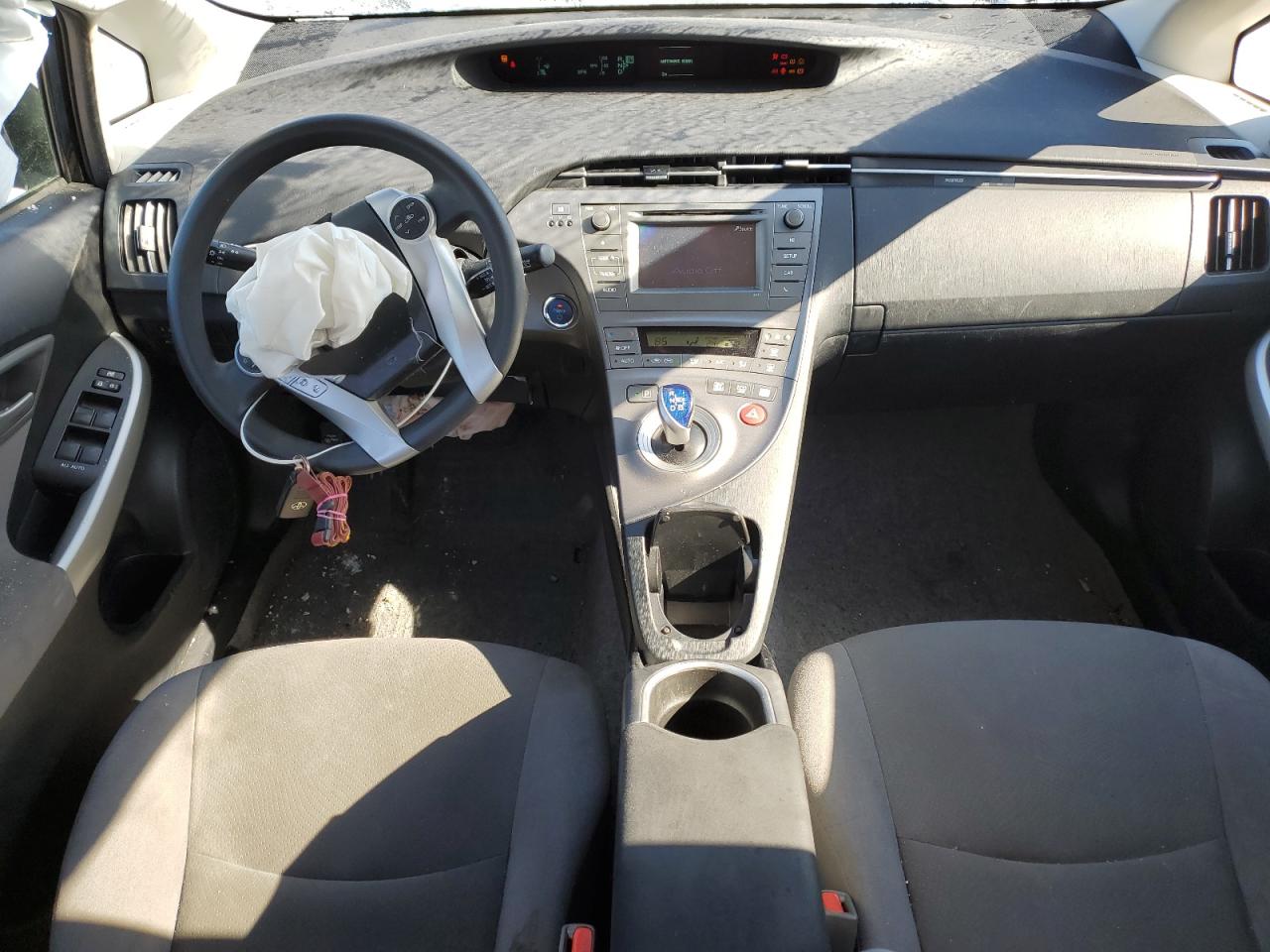 2014 Toyota Prius - Image 8