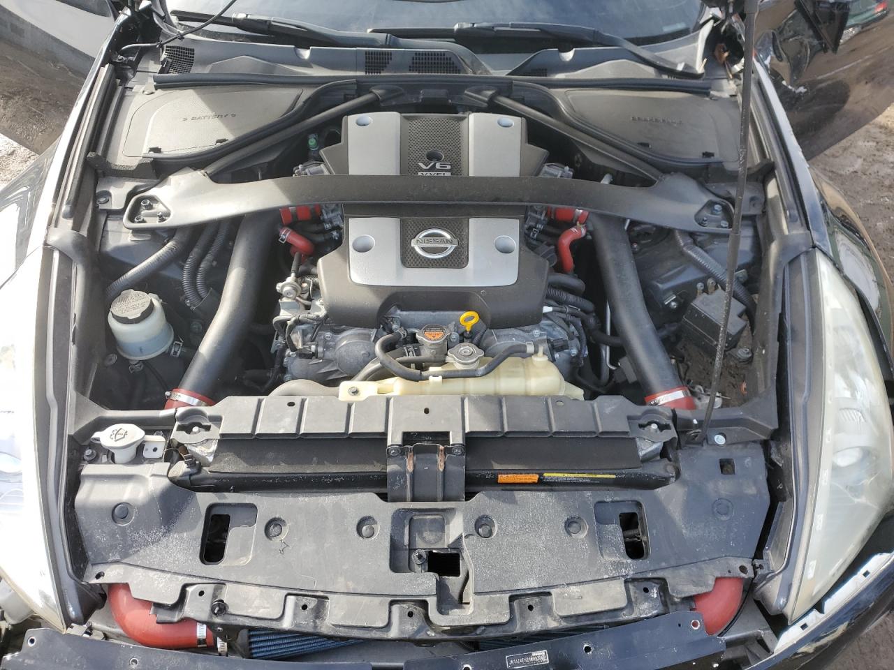 2016 Nissan 370Z - Image 11