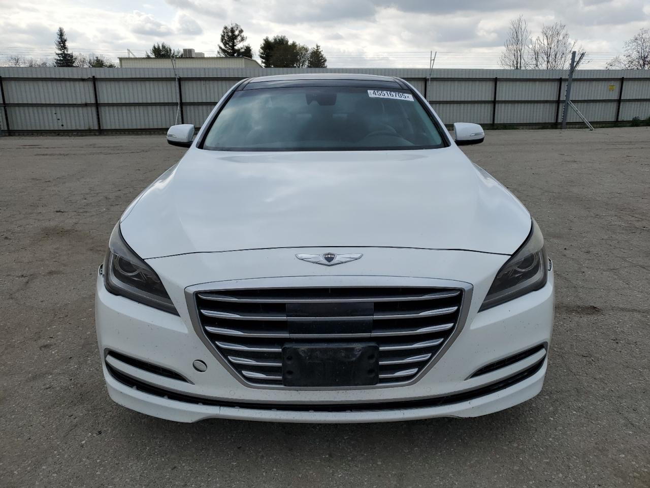 2015 Hyundai Genesis - Image 5