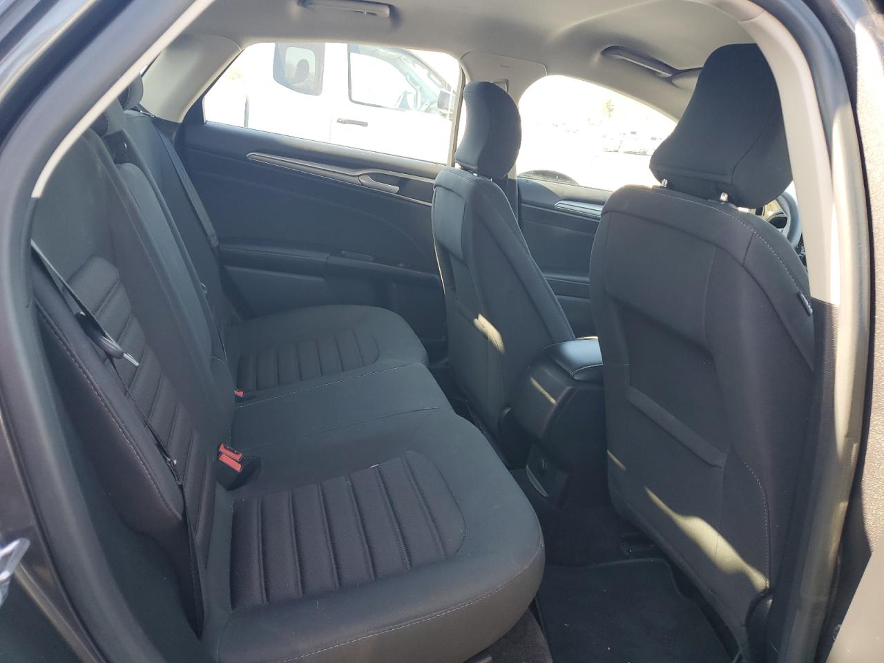 2017 Ford Fusion - Image 10