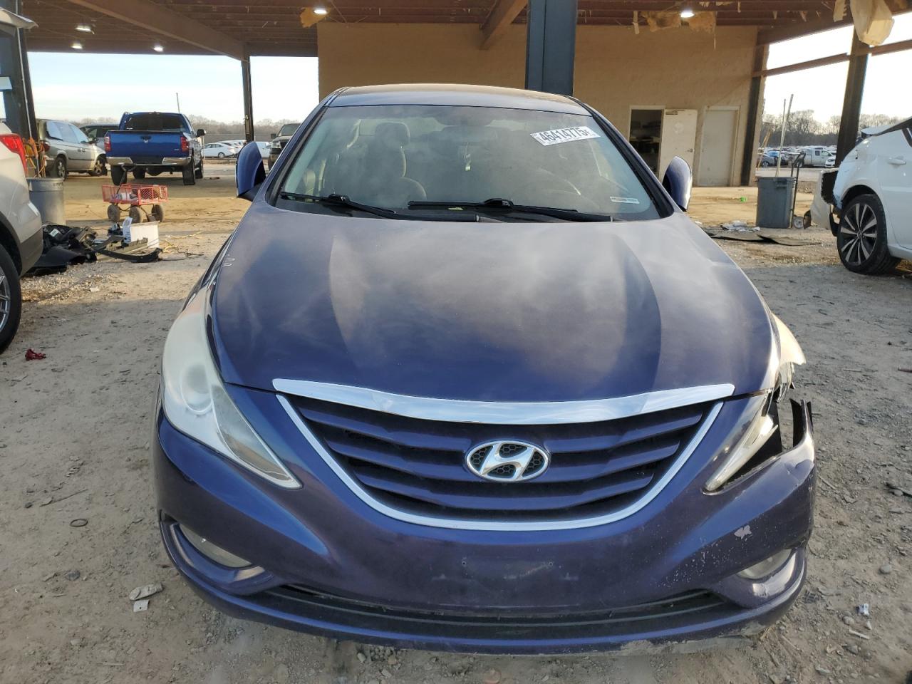 2013 Hyundai Sonata - Image 5