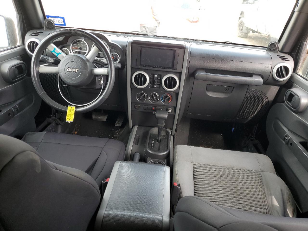 2008 Jeep Wrangler Unlimited Sahara VIN: 1J4GB591X8L528103 Lot: 46935125