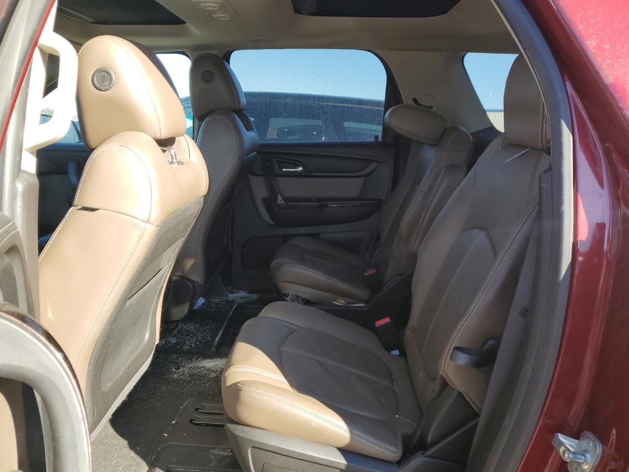 2015 GMC Acadia - Image 11