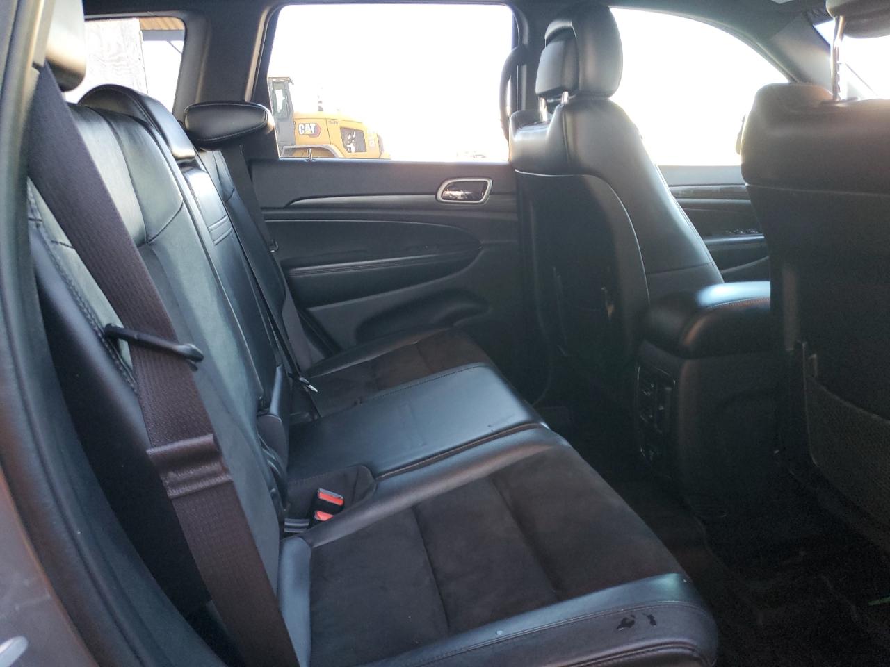 2019 Jeep Grand Cherokee - Image 11