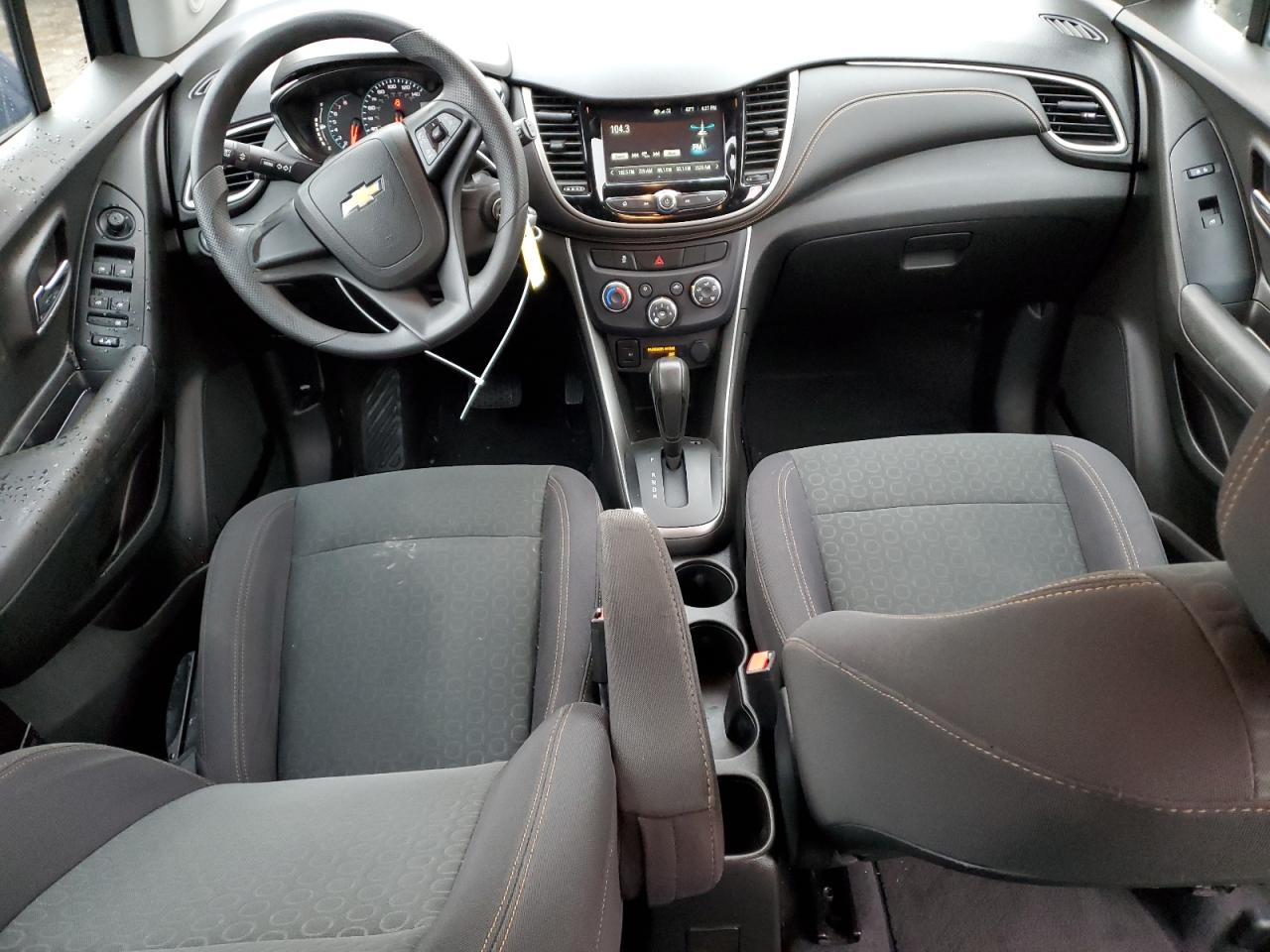 2017 Chevrolet Trax - Image 8