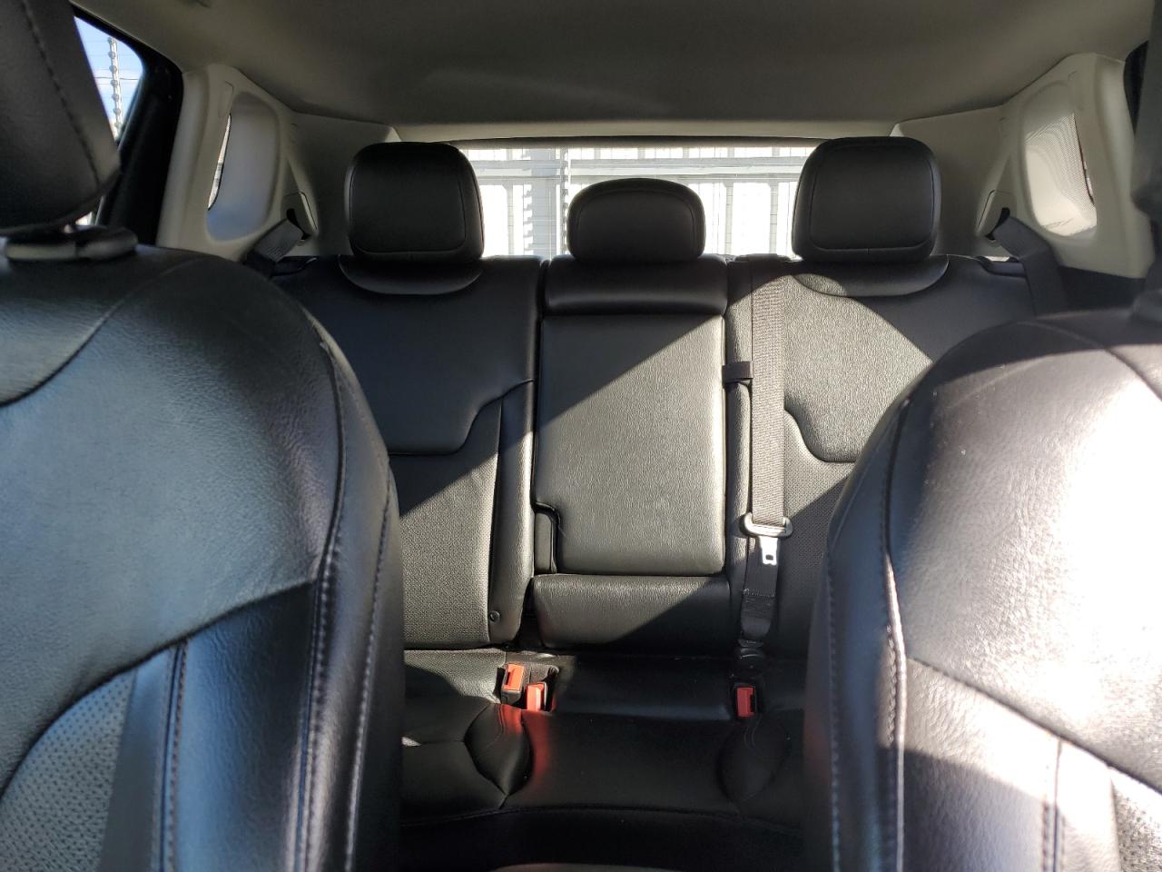 2021 Jeep Compass - Image 10