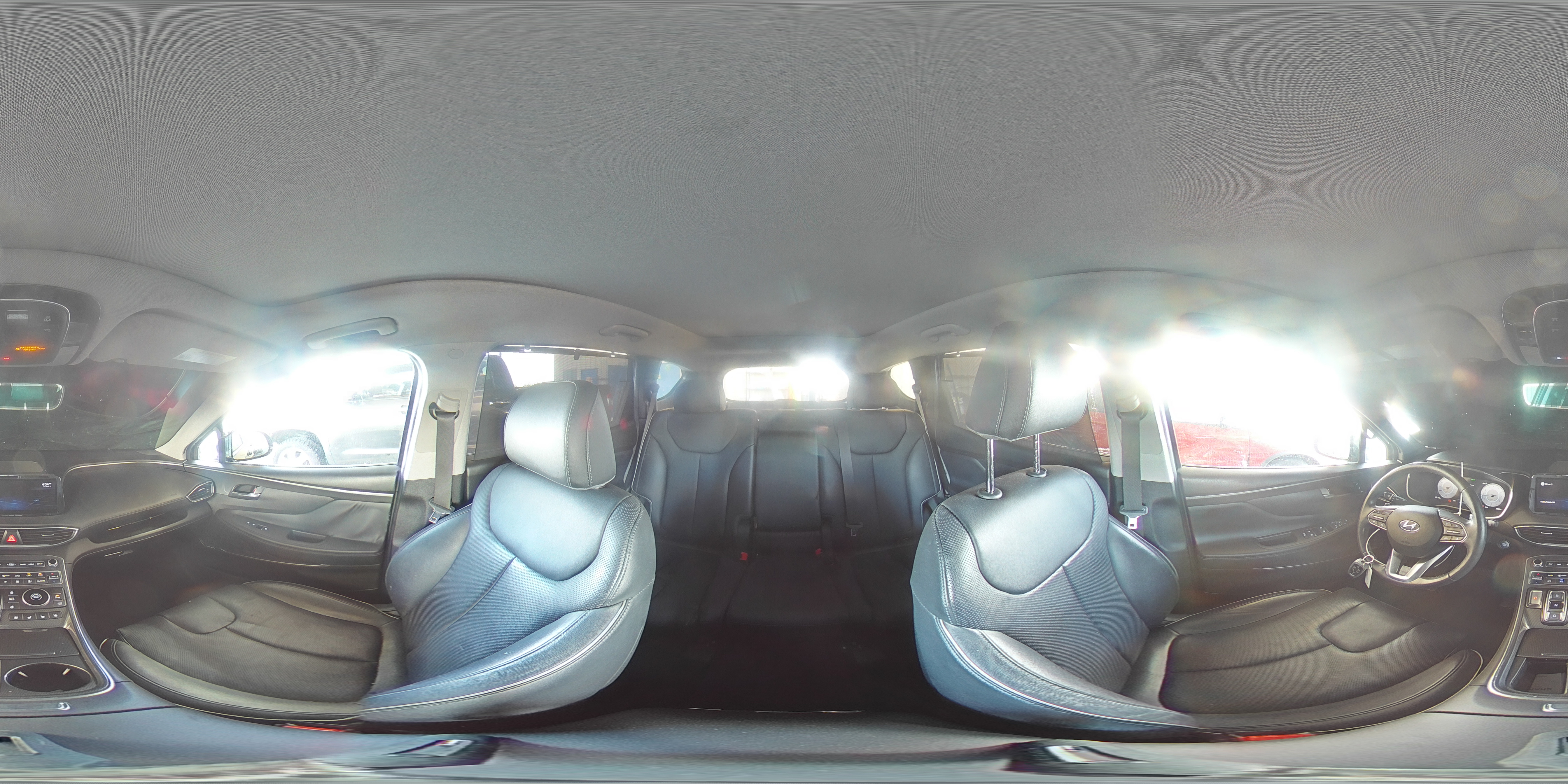 2022 Hyundai Santa Fe - Image 16